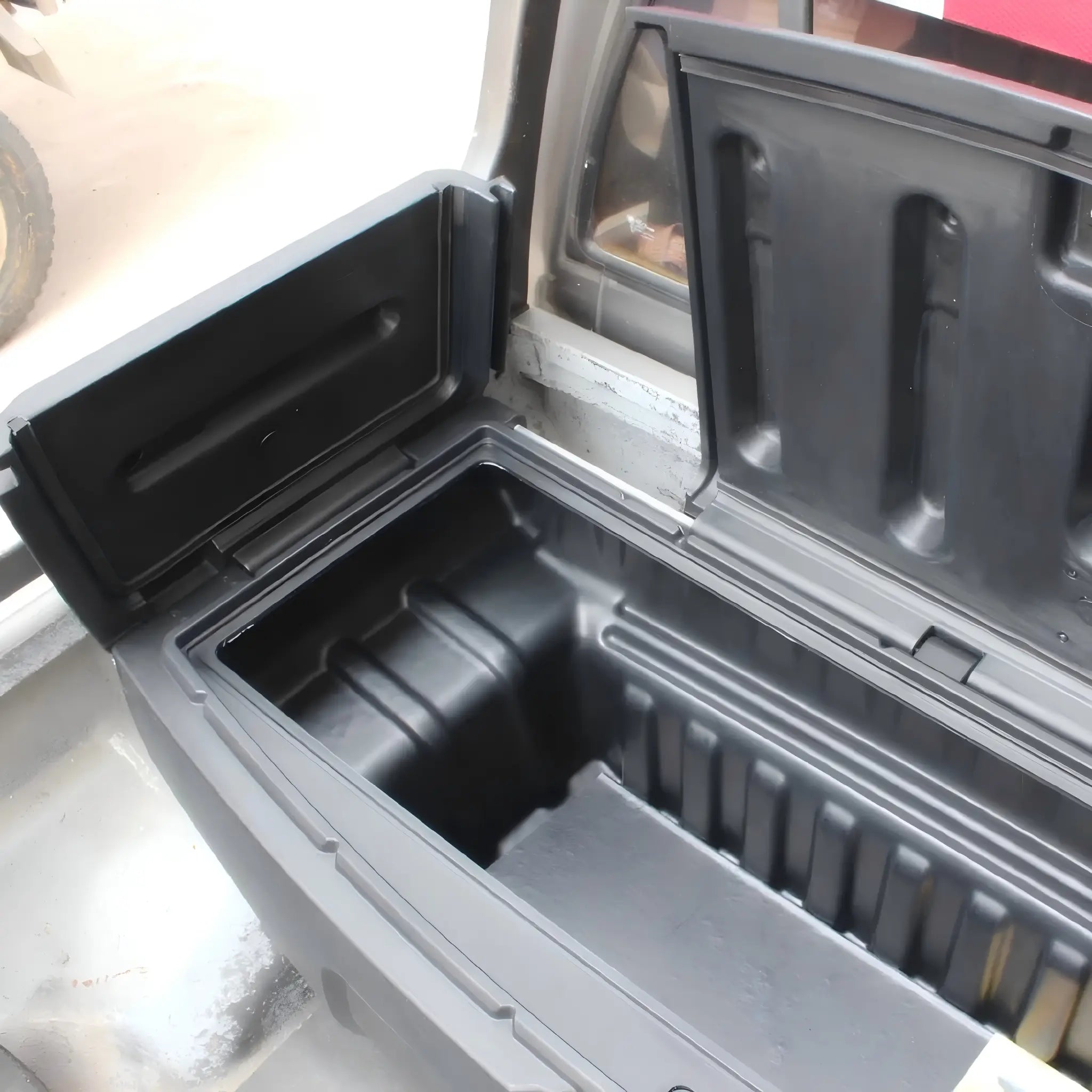Secure Weather Resistant Pickup Truck Tool Storage Box - Universal Fit BYD Shark 6 / Amarok / GMC-Let us help you explore your 4x4 with us Noxfun