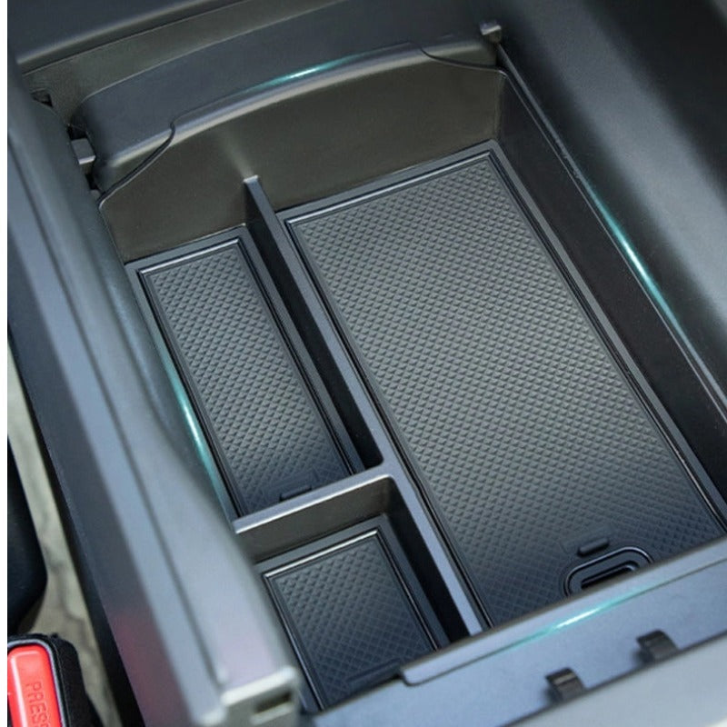 Chery Tiggo 7 Pro Armrest Storage Box-Let us help you explore your 4x4 with us Noxfun