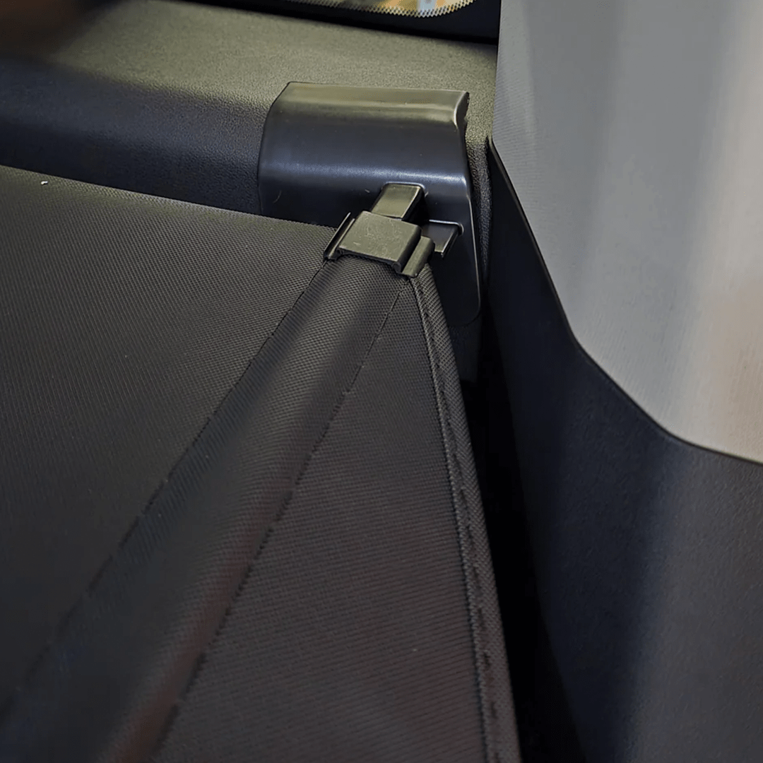 TANK 300 Retractable trunk cover-Let us help you explore your 4x4 with us Noxfun