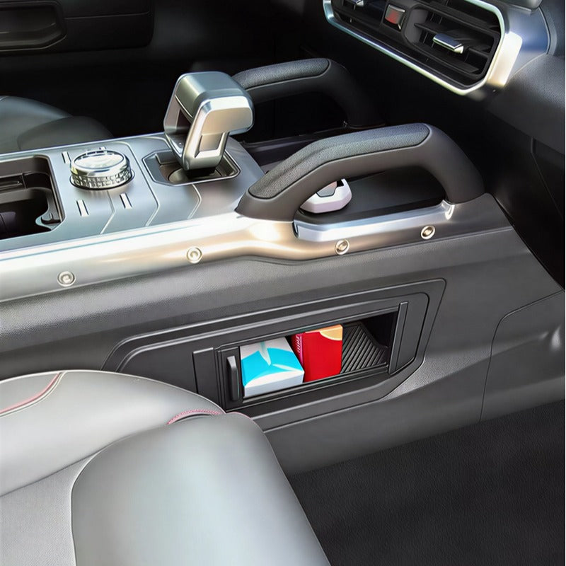 Privacy partition beneath the centre console for Jetour T2 and T2 PHEV-Let us help you explore your 4x4 with us Noxfun