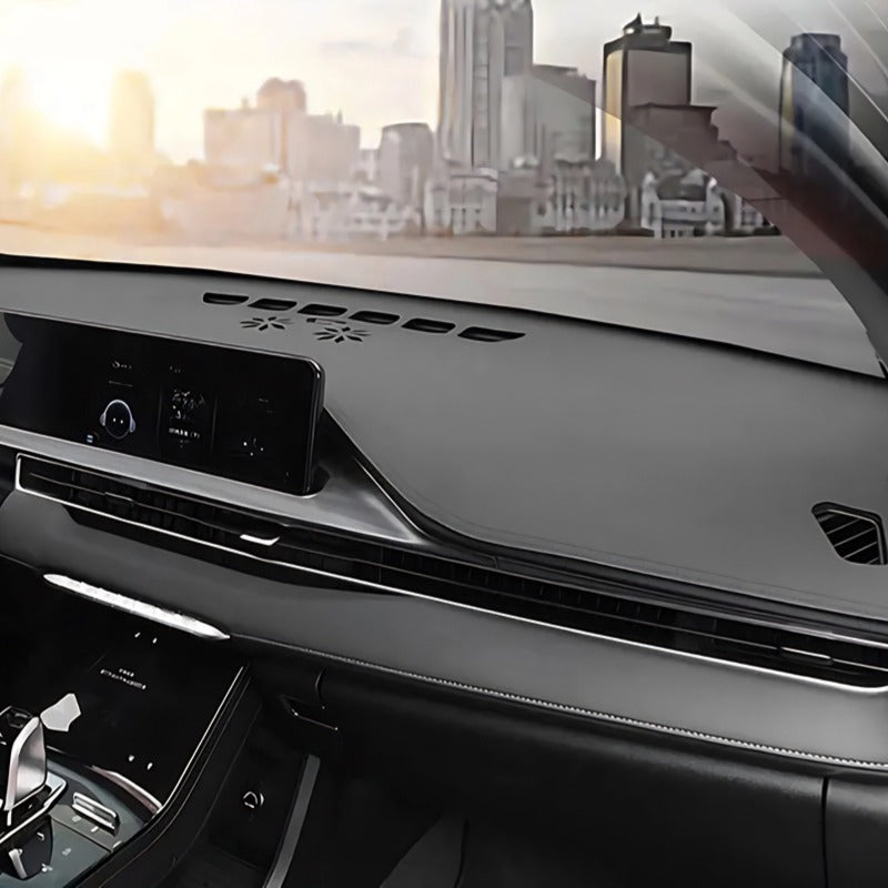 Chery Tiggo 8 Pro Max Dashboard Sun Pad-Let us help you explore your 4x4 with us Noxfun