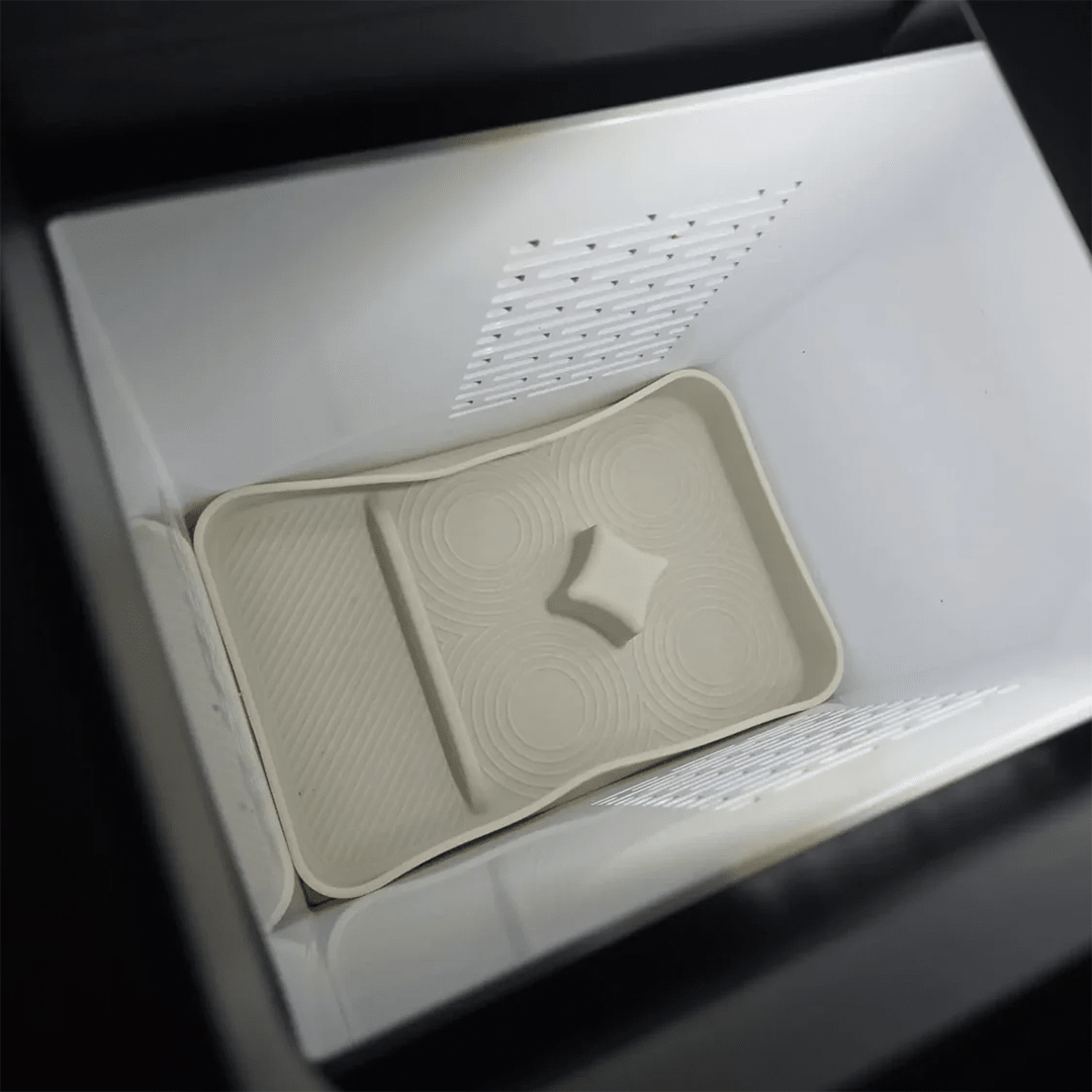 SILICONE INSERT FOR CENTRE CONSOLE FRIDGE DENZA B8 2026+-Let us help you explore your 4x4 with us Noxfun