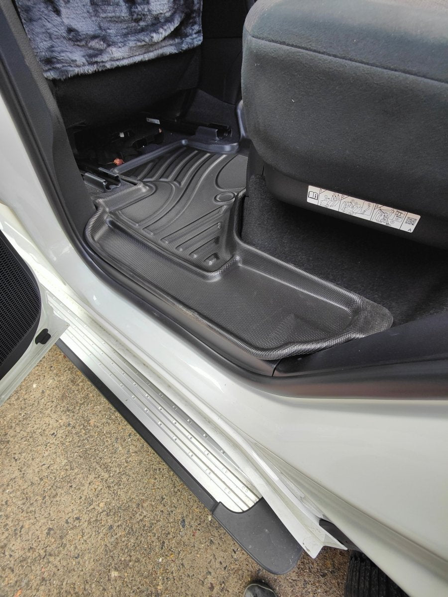 TOYOTA LANDCRUISER LC300 3D MOULDED FLOOR MATS FOR LAND CRUISER-Let us help you explore your 4x4 with us Noxfun