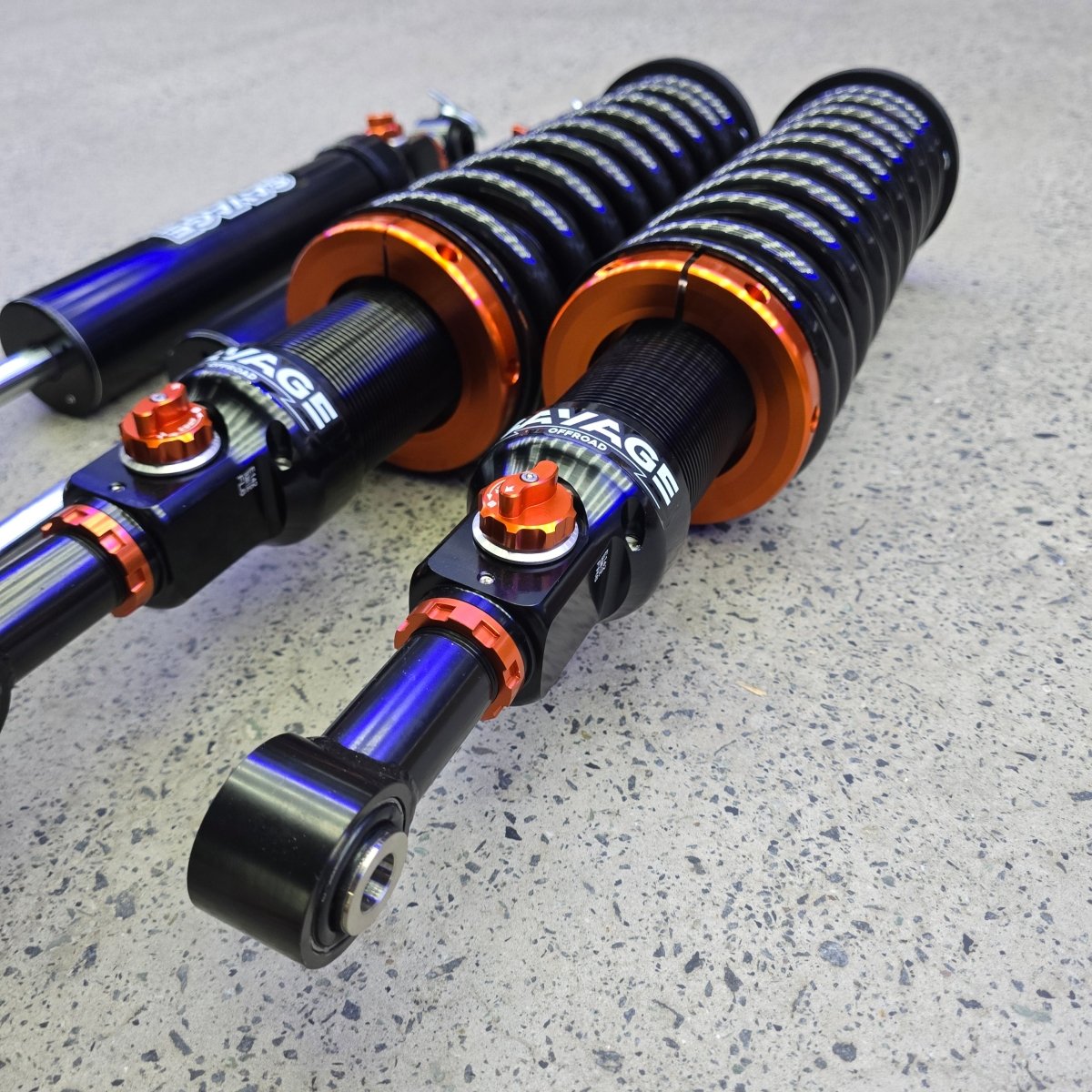 TANK 300 NITROGEN MONOTUBE SUSPENSION KIT-Let us help you explore your 4x4 with us Noxfun