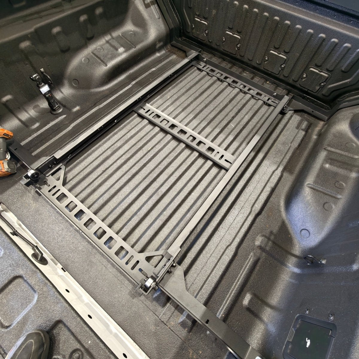 BYD SHARK 6 ROGUE FLOOR SLIDE-Let us help you explore your 4x4 with us Noxfun