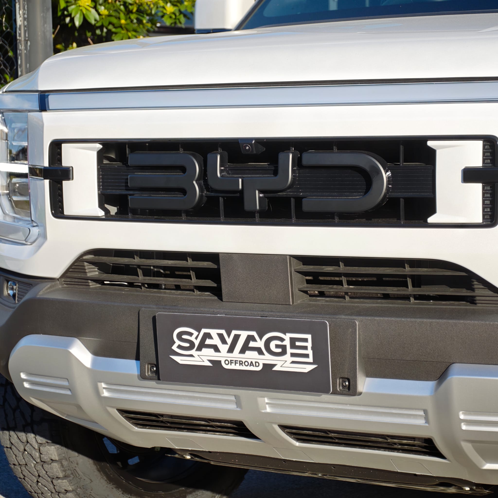 BYD SHARK 6 FRONT LOGO BLACKOUT-Let us help you explore your 4x4 with us Noxfun