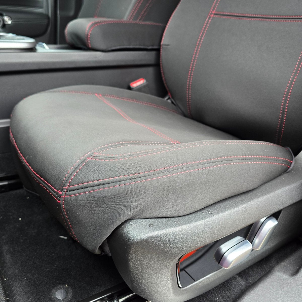Wetseat Neoprene Seat Covers for GWM Tank 300 – Full Set Front & Rear (Australian Made)-Let us help you explore your 4x4 with us Noxfun