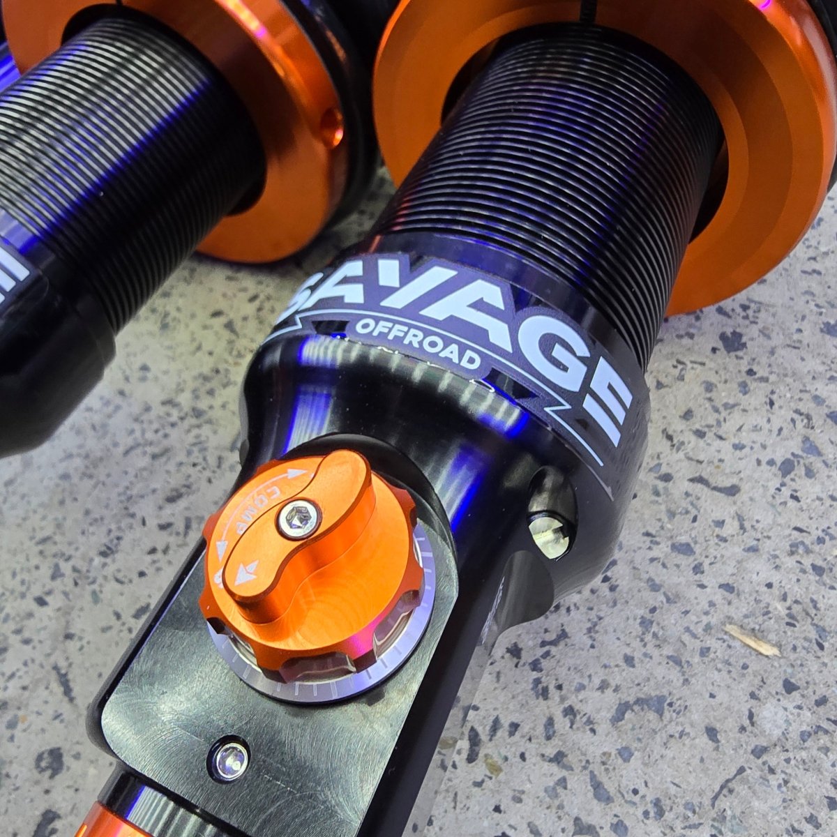 TANK 300 NITROGEN MONOTUBE SUSPENSION KIT-Let us help you explore your 4x4 with us Noxfun