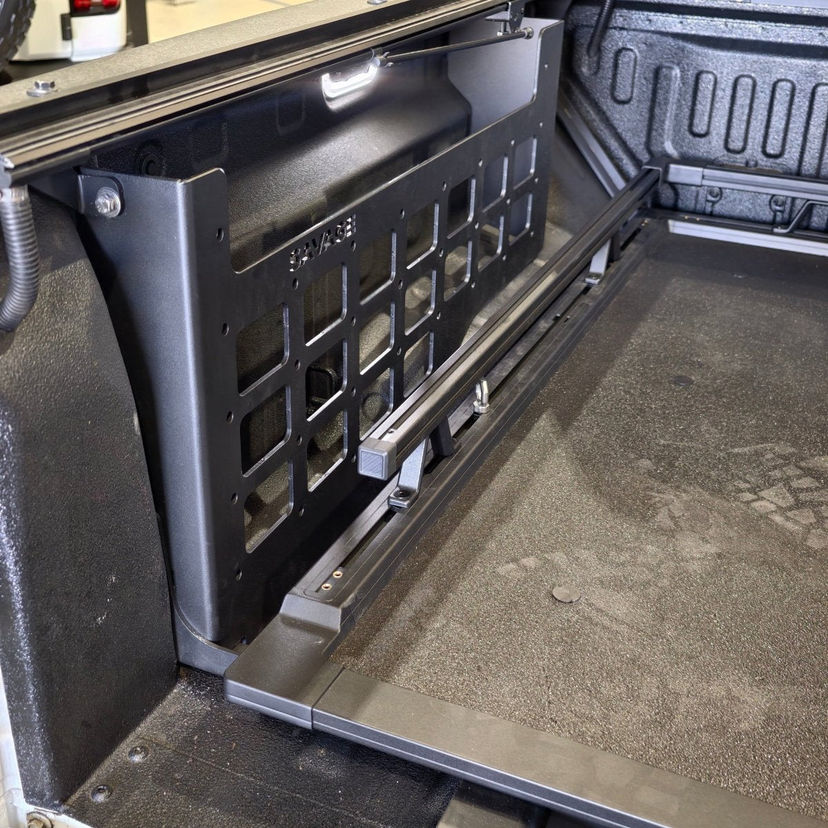 BYD SHARK 6 ROGUE FLOOR SLIDE-Let us help you explore your 4x4 with us Noxfun