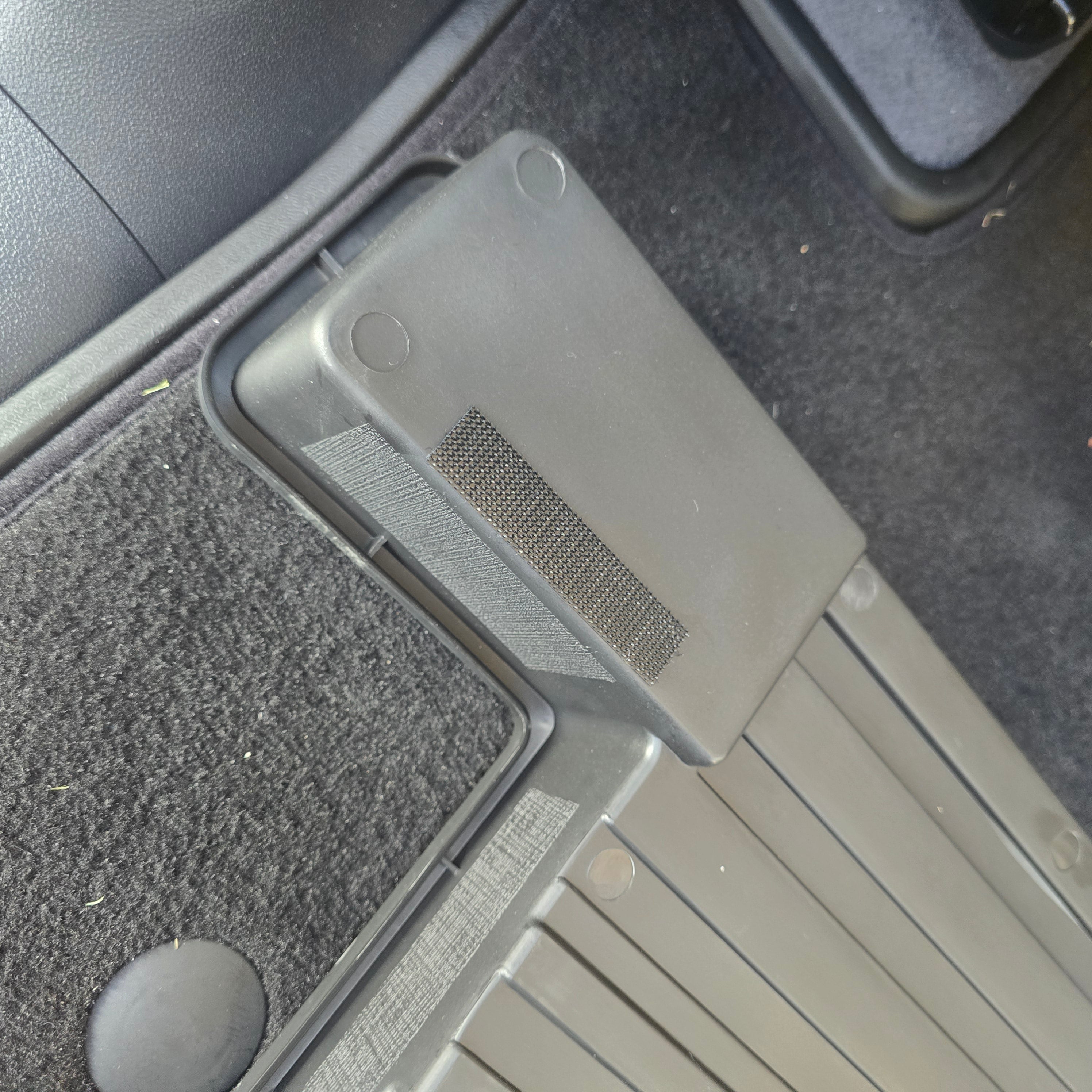 DENZA B5 2026+ UNDERSEAT STORAGE TRAYS-Let us help you explore your 4x4 with us Noxfun