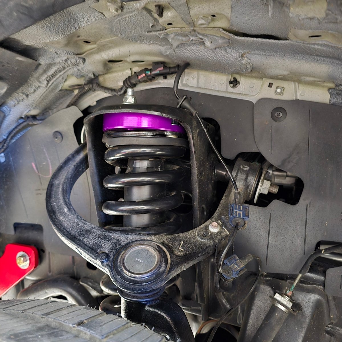 TANK 300  FRONT 1.5 LIFT SPACER-Let us help you explore your 4x4 with us Noxfun