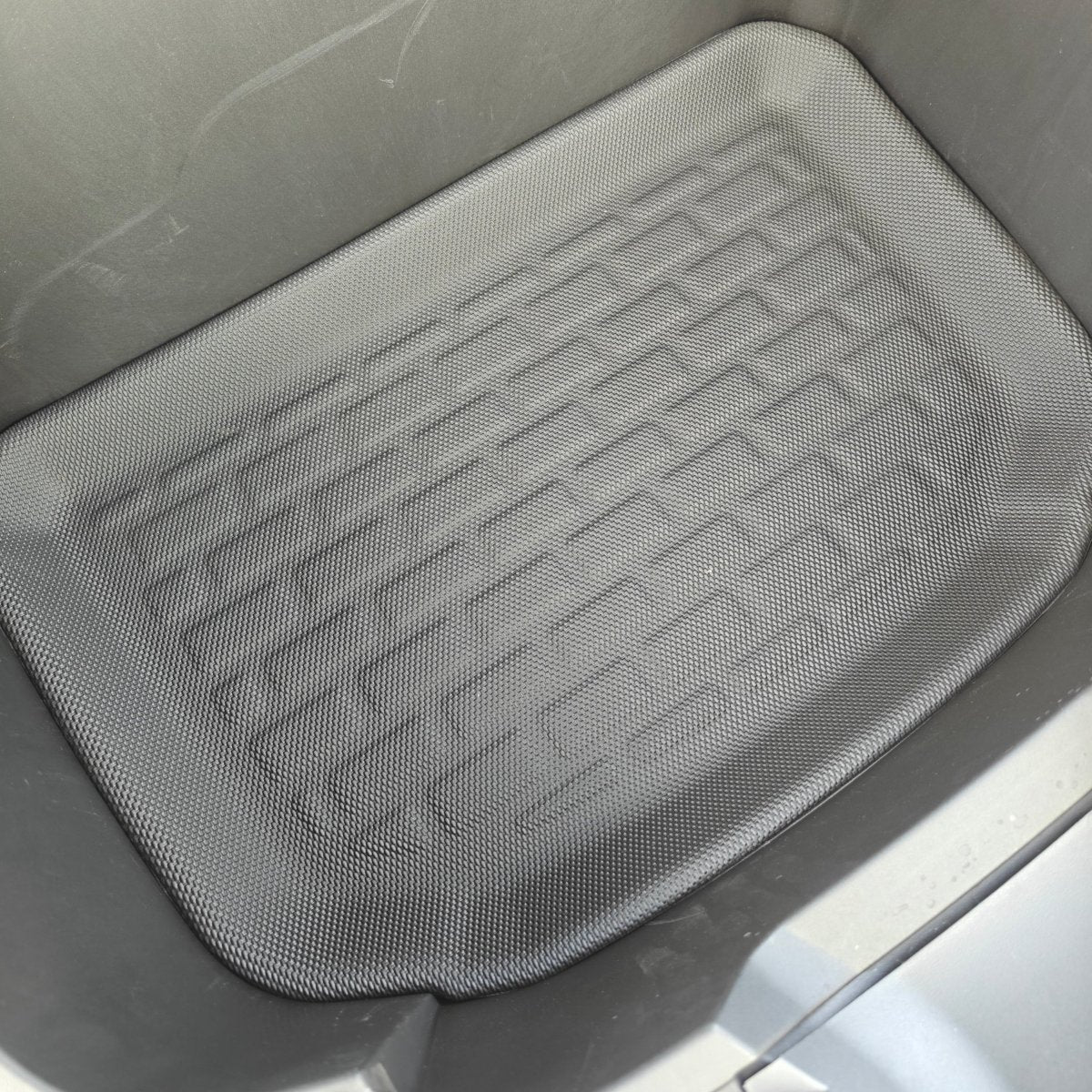 BYD SEAL 2024 11-PIECE FLOOR MAT KIT – PREMIUM PROTECTION WITH CARPET INSERT-Let us help you explore your 4x4 with us Noxfun