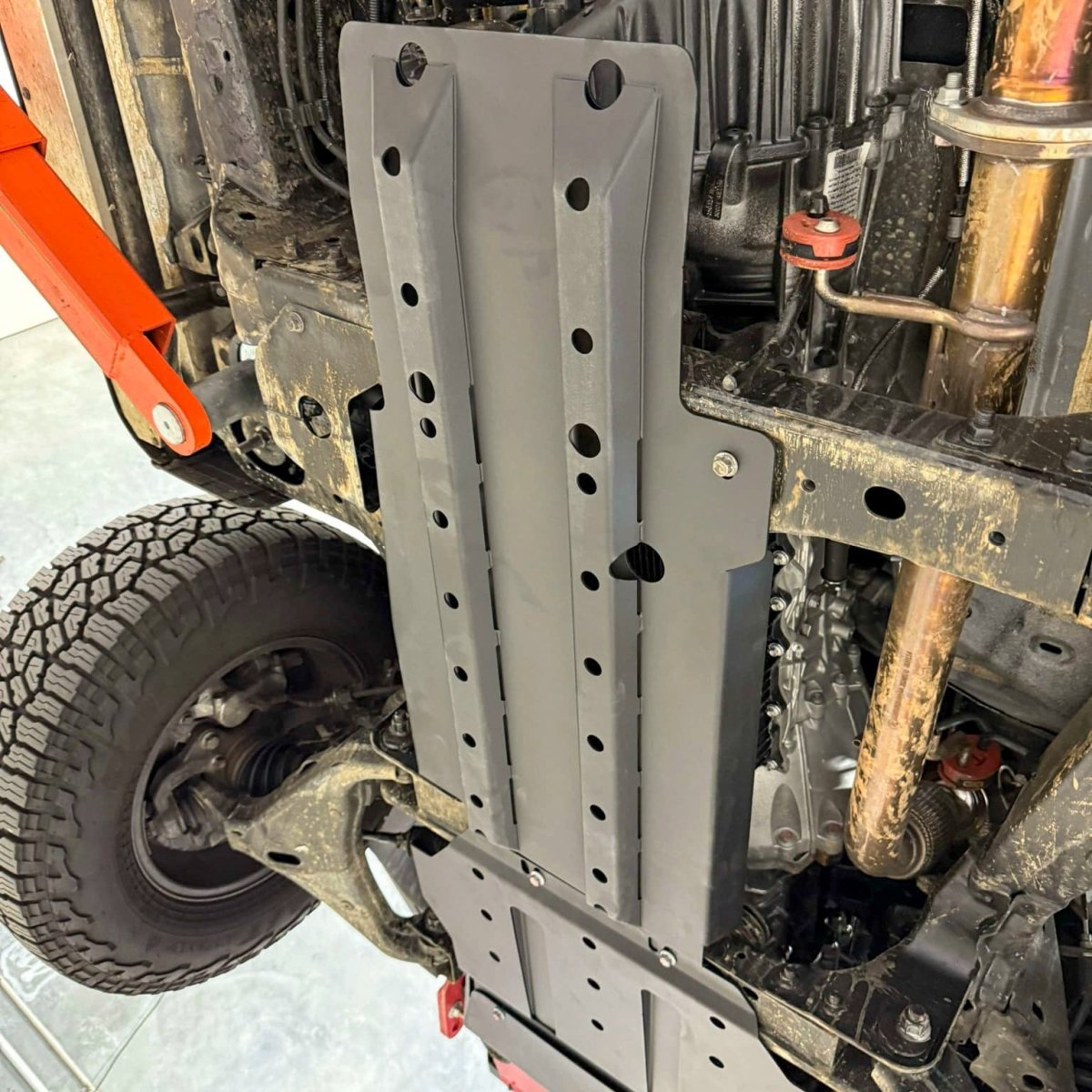 TANK 500 & GWM ALPHA STAINLESS STEEL BASH PLATES-Let us help you explore your 4x4 with us Noxfun