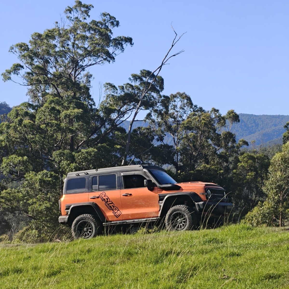 GWM TANK 300 SLIMLINE RACKLESS ROOFTOP TENT WITH LADDER-Let us help you explore your 4x4 with us Noxfun