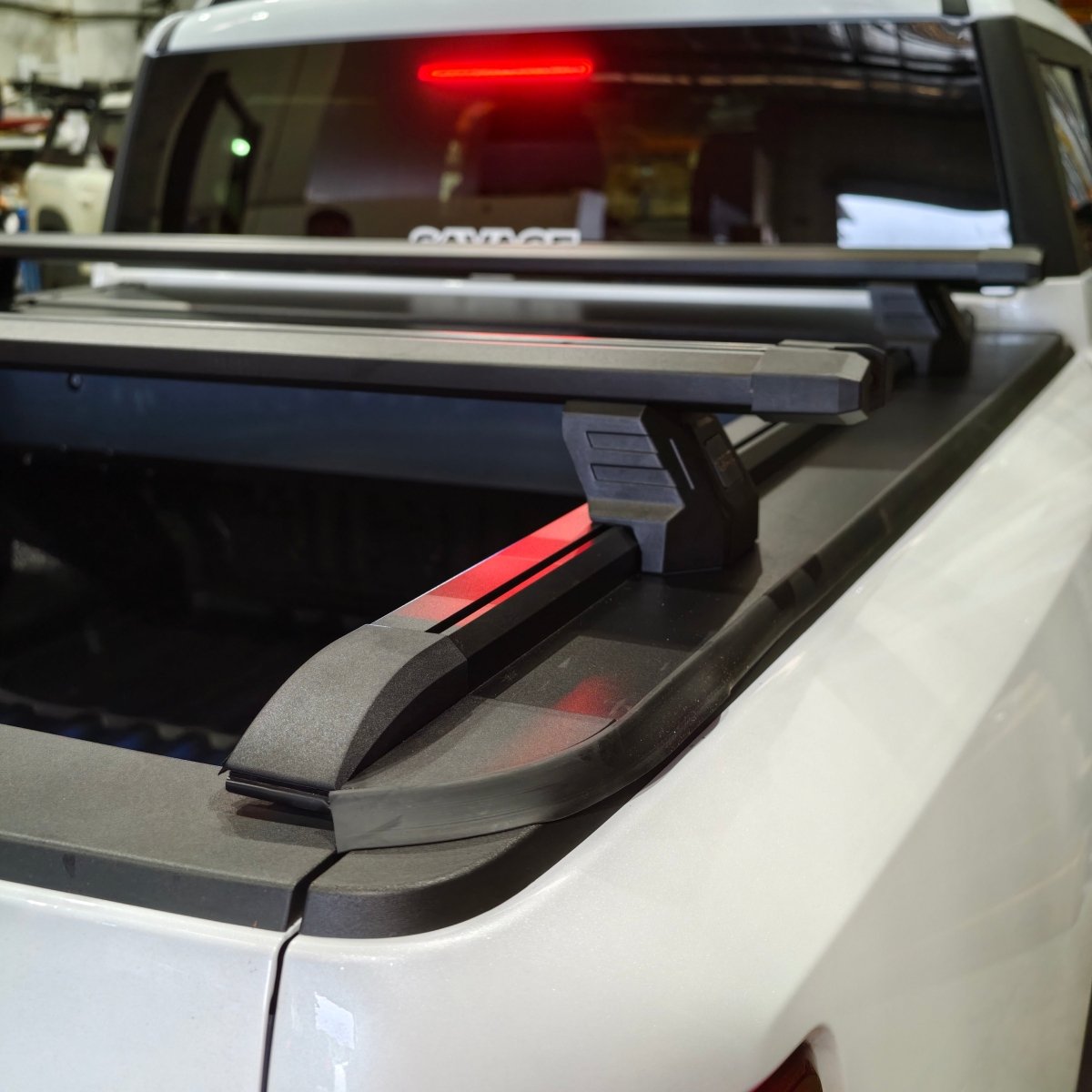 PREMIUM noxfun UNIVERSAL ROLLER SHUTTER CROSS BARS (PAIR)-Let us help you explore your 4x4 with us Noxfun