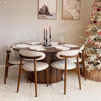 Silla de Comedor Moderna Tapizada con Estructura de Madera Natural, Tela de Alta Calidad y Respaldo Ergonómico para Interior