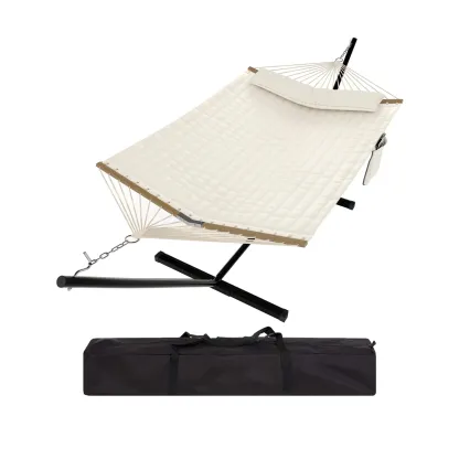 Hamaca doble portátil con soporte, estructura resistente, capacidad de hasta 215 kg, diseño fácil de transportar con cuerda de equilibrio. Ideal para patio, jardín, playa y uso exterior.