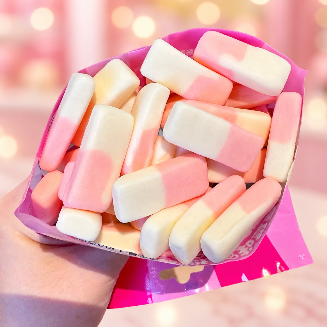 Wholesale Squashies Chewy Candy-Strawberry & Cream