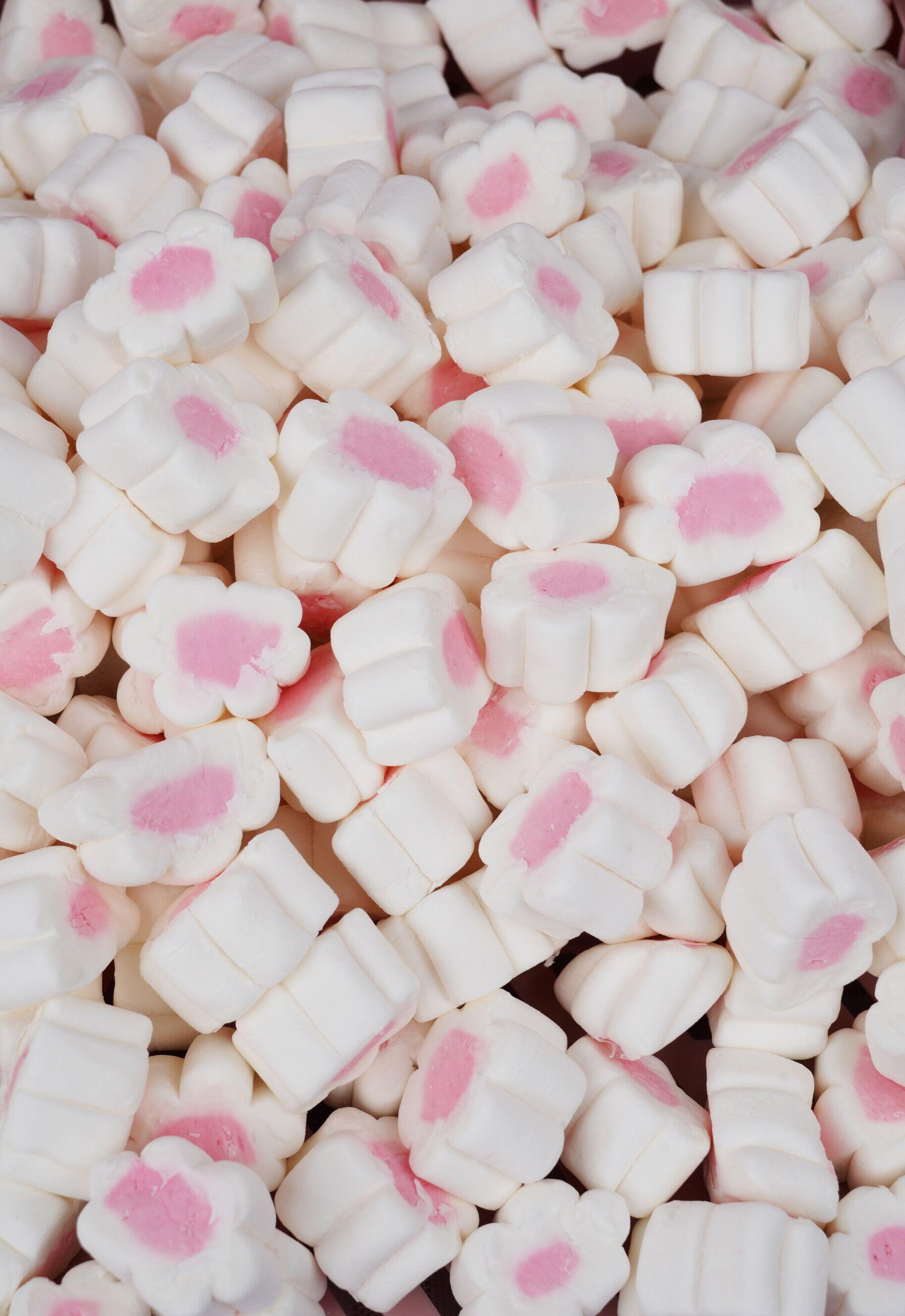 Wholesale Pink Flower-Shaped Marshmallows