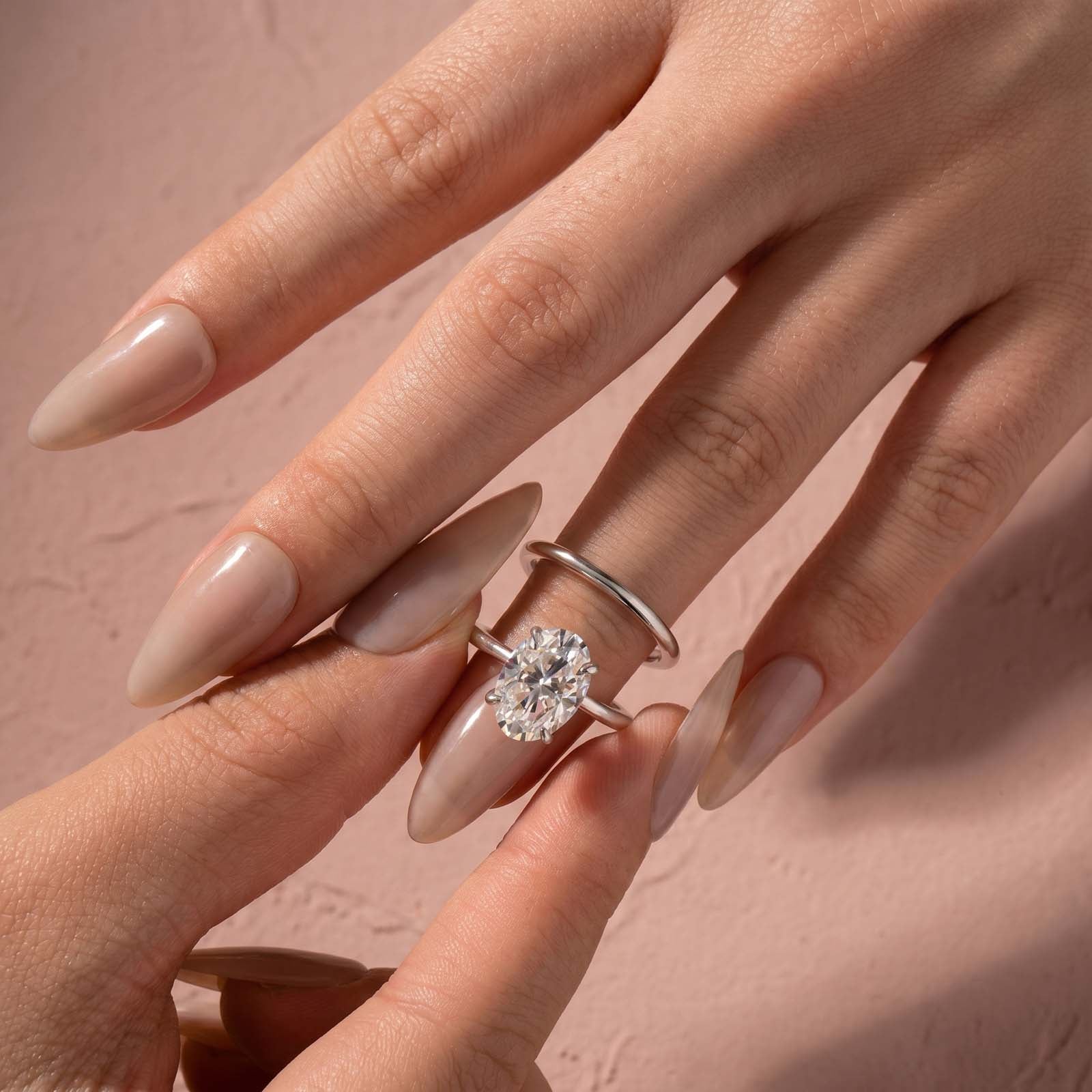 Luna Moissanite 2.0 Ct ～ 4.0 Ct Oval Cut Solitaire Classic 2-Pc Wedding Ring Set In Sterling Silver