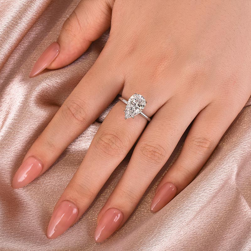 Luna Moissanite 1.0 ～ 3.0 Ct Pear Cut Solitaire Engagement Ring In Sterling Silver
