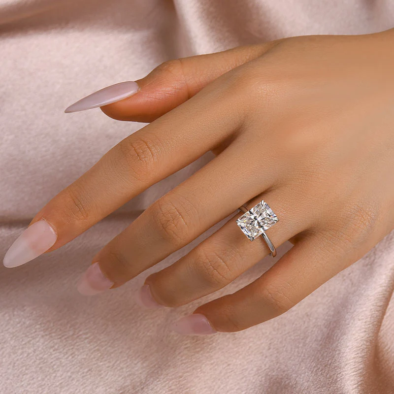 Luna Moissanite 1.0 Ct ～ 4.0 Ct Radiant Cut Solitaire Classic Engagement Ring In Sterling Silver