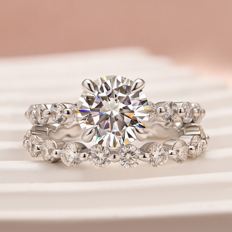 Luna Moissanite 2.0 Ct ～ 6.0 Ct Round Cut 2-Pc Wedding Ring Set In Sterling Silver