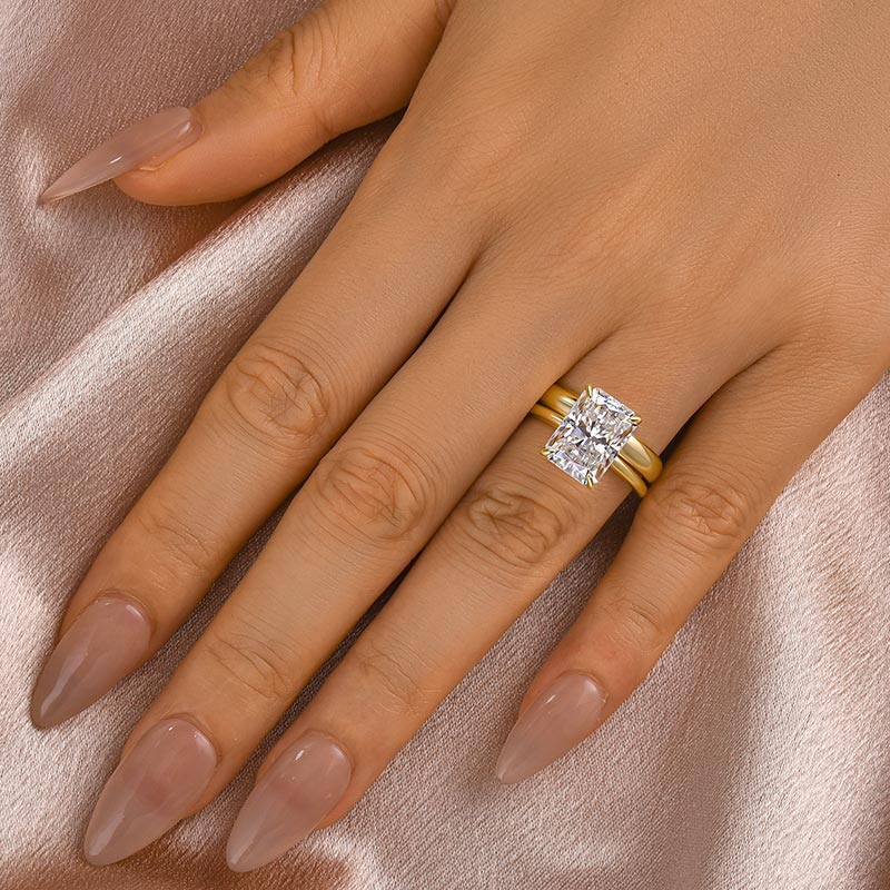 Luna Moissanite 4.0 Ct Radiant Cut Solitaire 2-Pc Wedding Ring Set In Sterling Silver with Wide Band