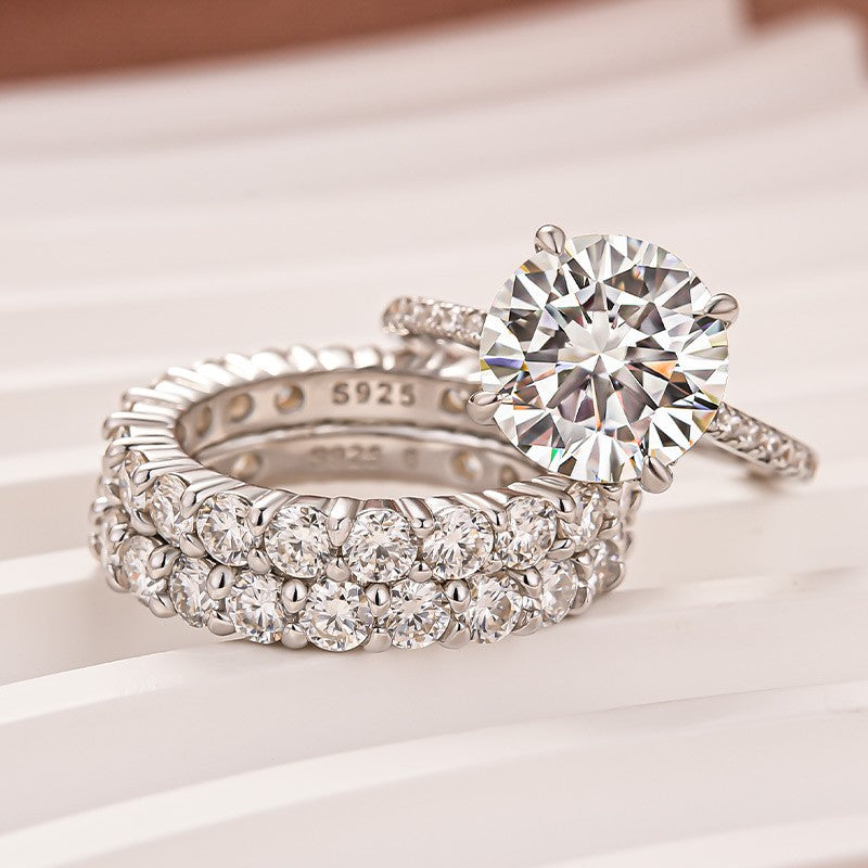Luna Moissanite 4.0 Ct Round Cut 3-Pc Wedding Ring Set In Sterling Silver