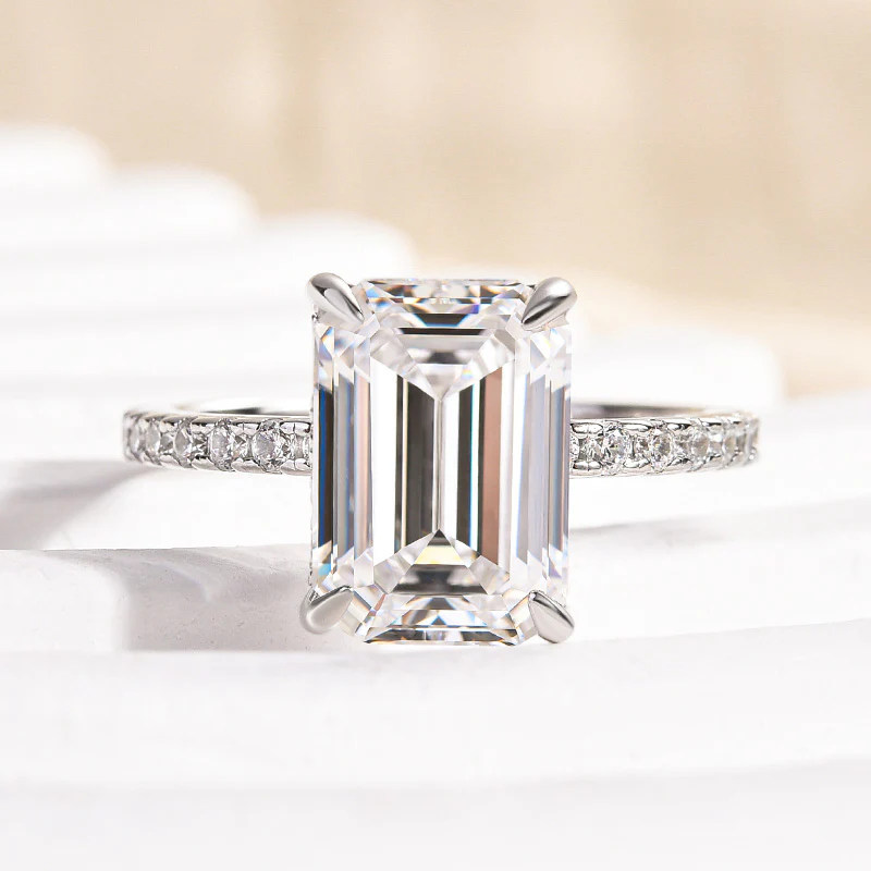 Luna Moissanite 2.0 ～ 4.0 Ct Emerald Cut Hidden Halo Classic Engagement Ring In Sterling Silver