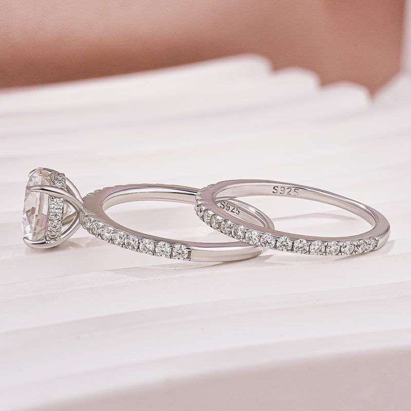 Luna Moissanite 2.0 Ct Round Cut Classic 2-Pc Wedding Ring Set In Sterling Silver