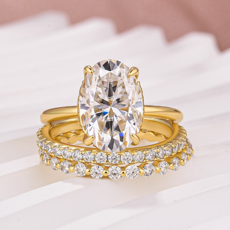 Luna Moissanite 4.0 Ct Oval Cut 3-Pc Wedding Ring Set In Sterling Silver