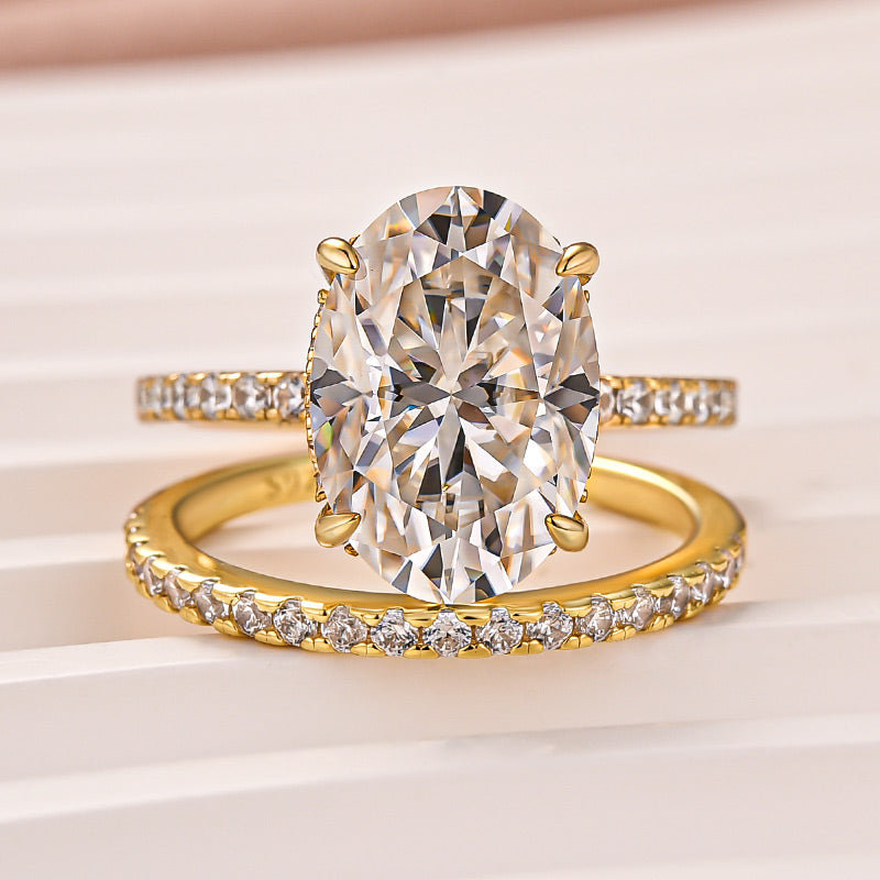 Luna Moissanite 4.0 Ct Oval Cut Classic 2-Pc Wedding Ring Set In Sterling Silver