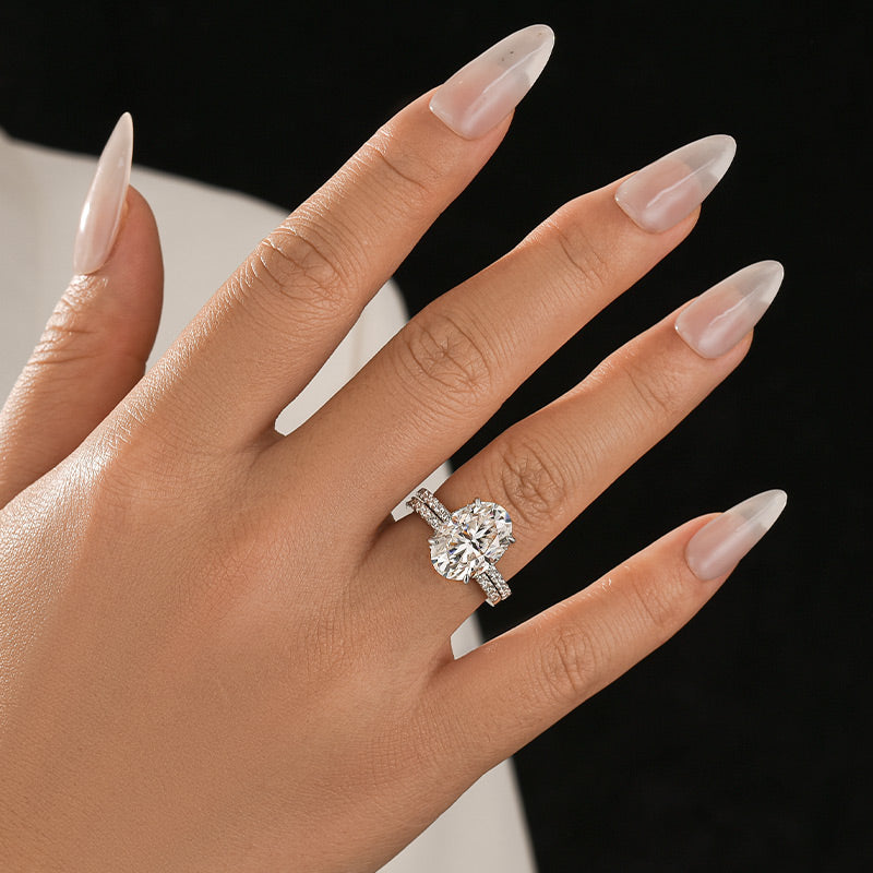 Luna Moissanite 4.0 Ct Oval Cut Classic 2-Pc Wedding Ring Set In Sterling Silver