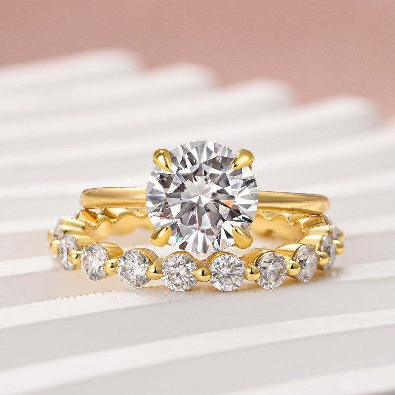 Luna Moissanite 2.0 Ct Round Cut 2-Pc Wedding Ring Set In Sterling Silver