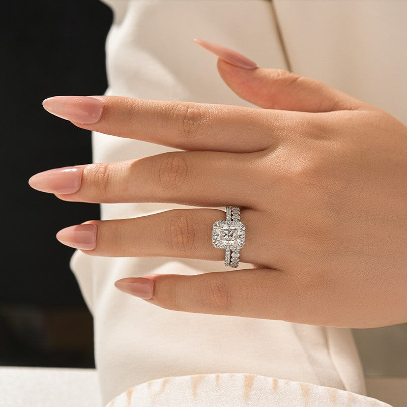 Luna Moissanite 2.0 Ct ～ 4.0 Ct Radiant Cut Halo 2-Pc Wedding Ring Set In Sterling Silver With Oval Cut Band