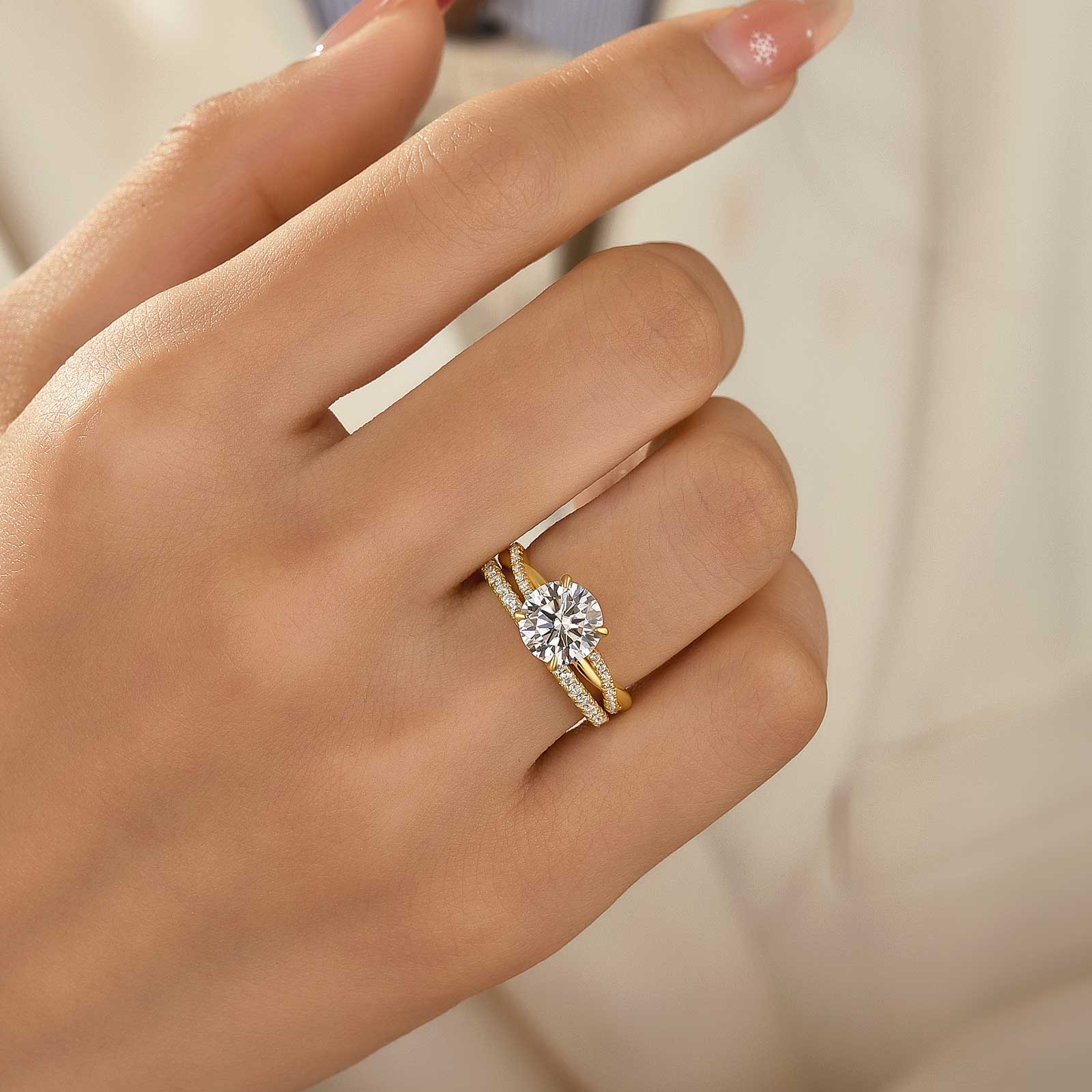 Luna Moissanite 1.0 Ct ～ 6.0 Ct Round Cut Twist 2-Pc Wedding Ring Set In Sterling Silver With Classic Half Band