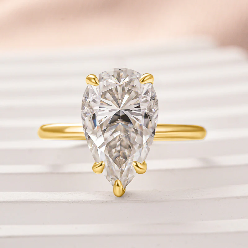 Luna Moissanite 1.0 ～ 3.0 Ct Pear Cut Solitaire Engagement Ring In Sterling Silver
