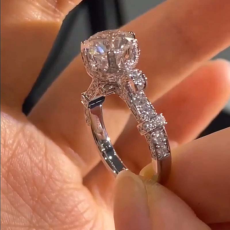 Luna Moissanite 1.0 Ct ～ 3.0 Ct Round Cut Vintage Engagement Ring In Sterling Silver