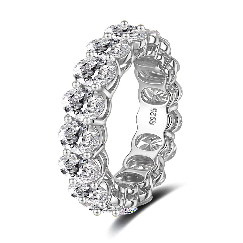 Luna Moissanite Oval Cut 4*6mm Full Eternity Wedding Band In Sterling Silver