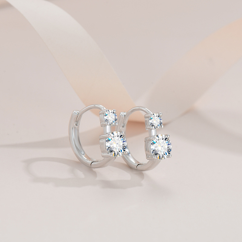 1.2Ct Moissanite Octavia Hoop Earrings