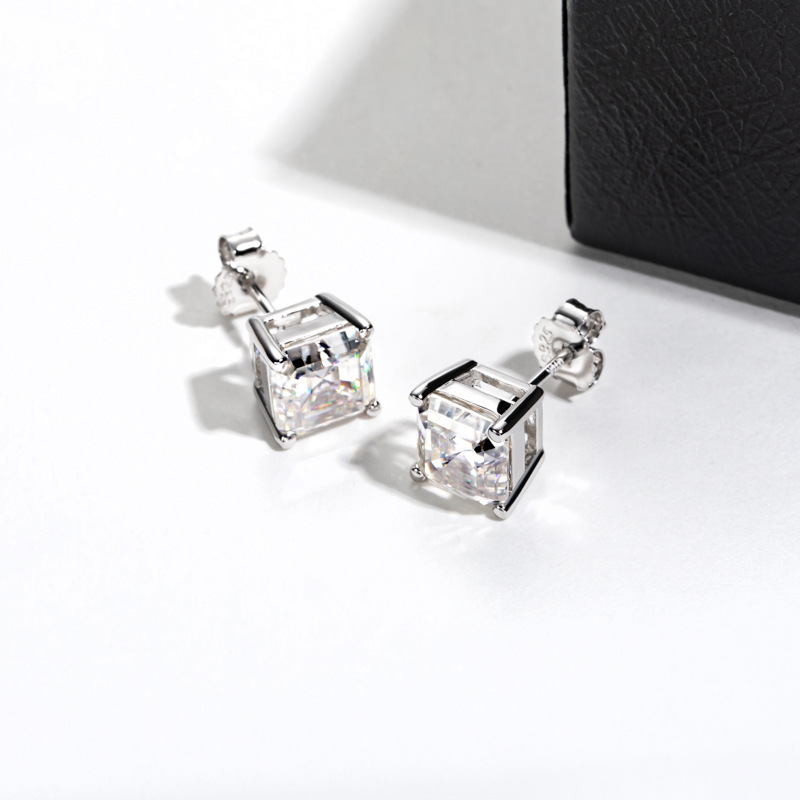 Luna Moissanite 1.0 Ct ～ 8.0 Ct Asscher Cut Stud Earrings In Sterling Silver