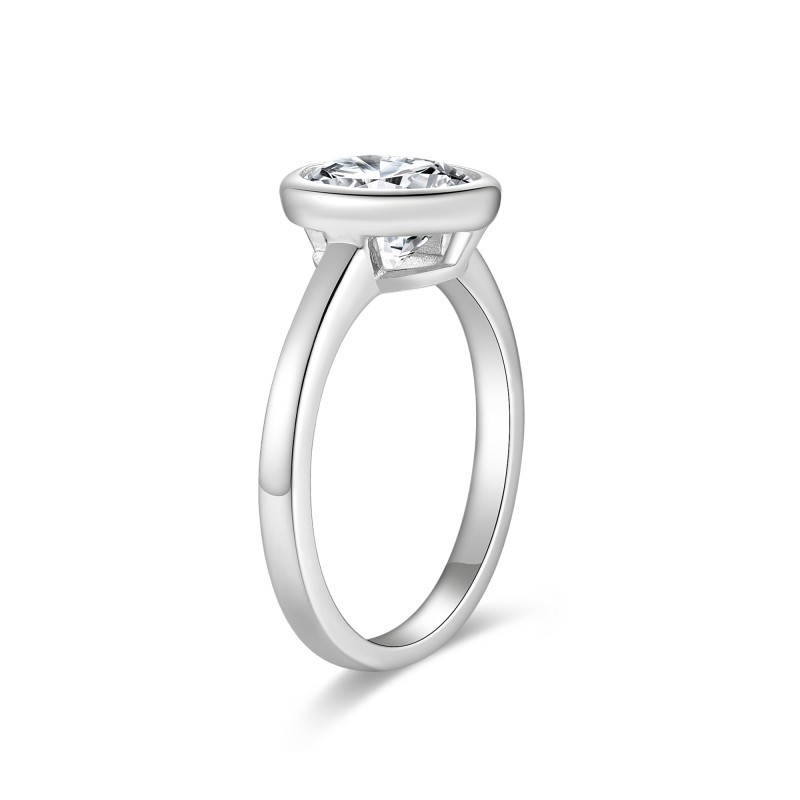 2Ct Oval Cut Moissanite Elegant Sterling Silver Engagement Ring