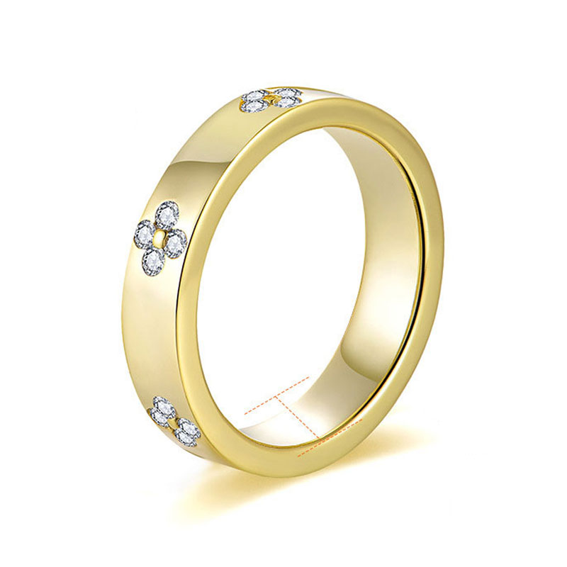 Luna Moissanite Round Cut Lucky Four-Leaf Clover Wedding Band In Sterling Silver