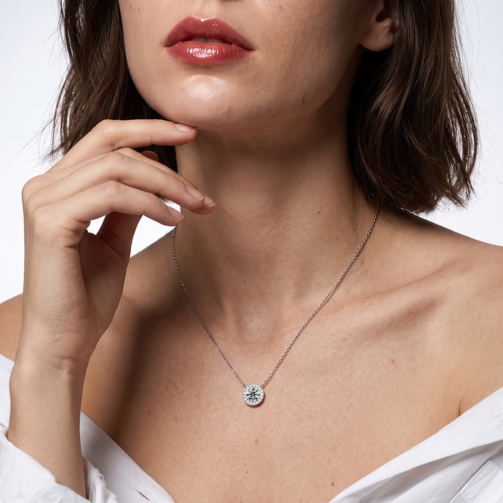 Luna Moissanite 1.0 Ct Round Cut Halo Pendant Necklace In Sterling Silver