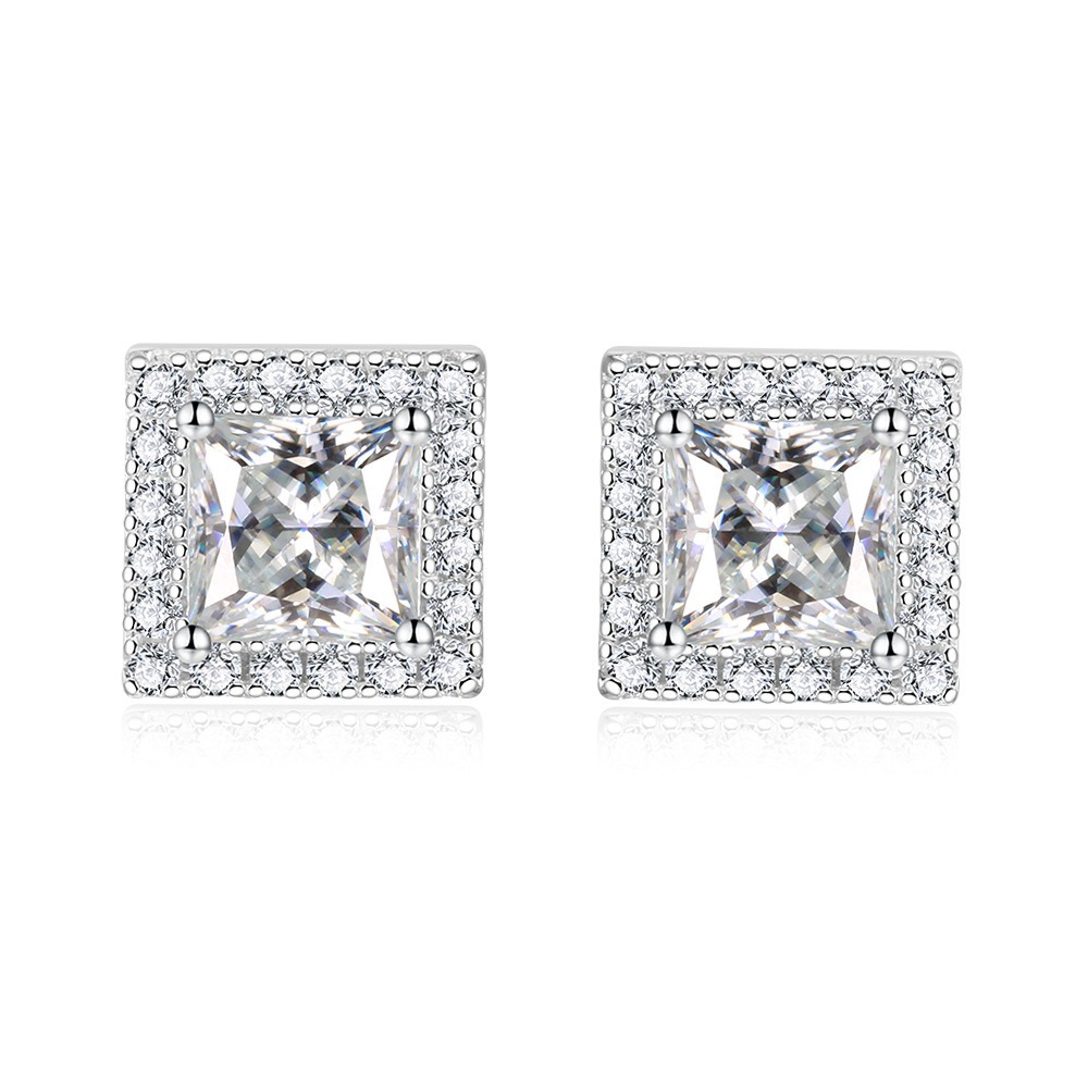 Luna Moissanite 1.0 Ct ～ 4.0 Ct Princess Cut Stud Earrings In Sterling Silver