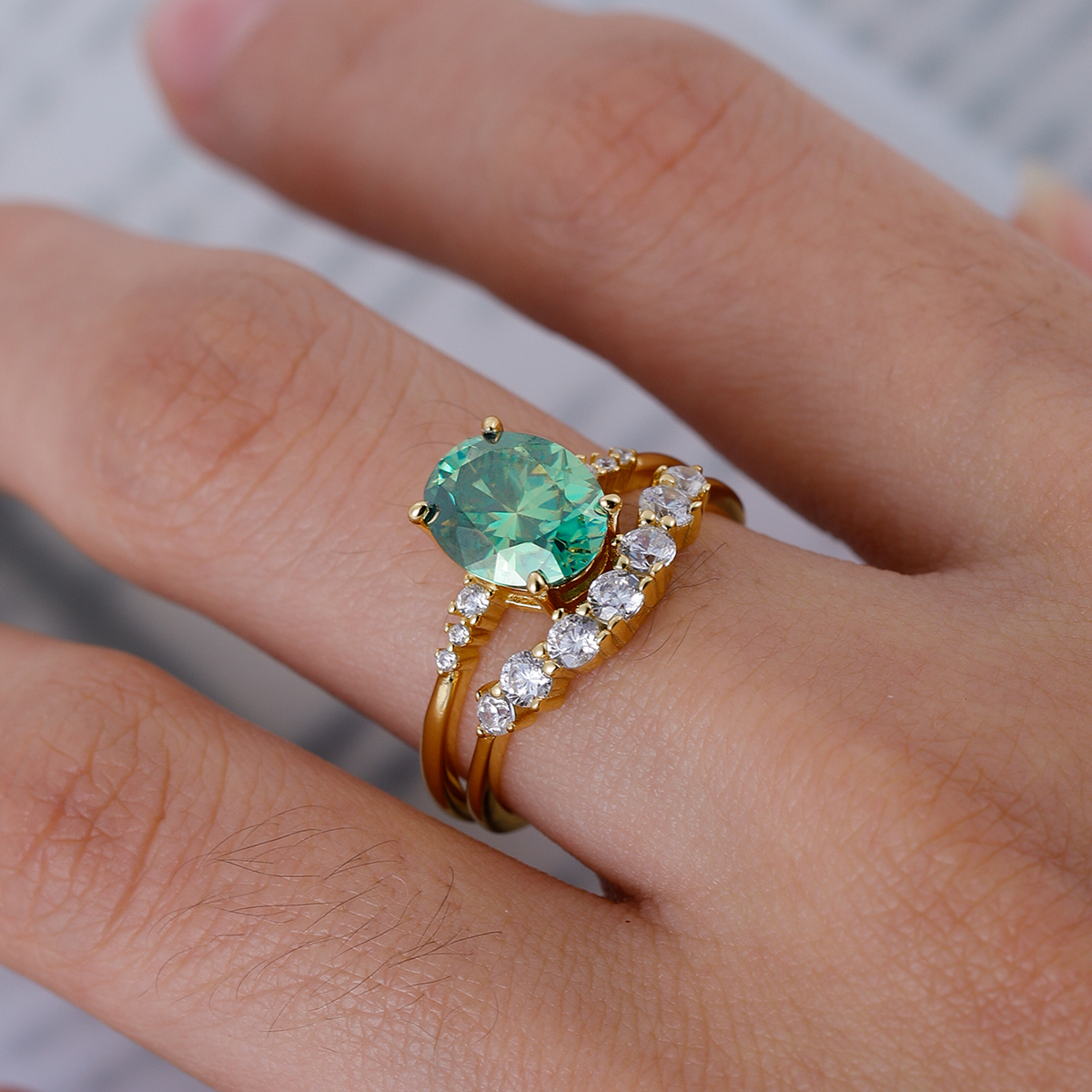 2.0Ct Green Moissanite Oval Cut Elegant Wedding Set in Sterling Silver-Sterling Silver-lornajewelry