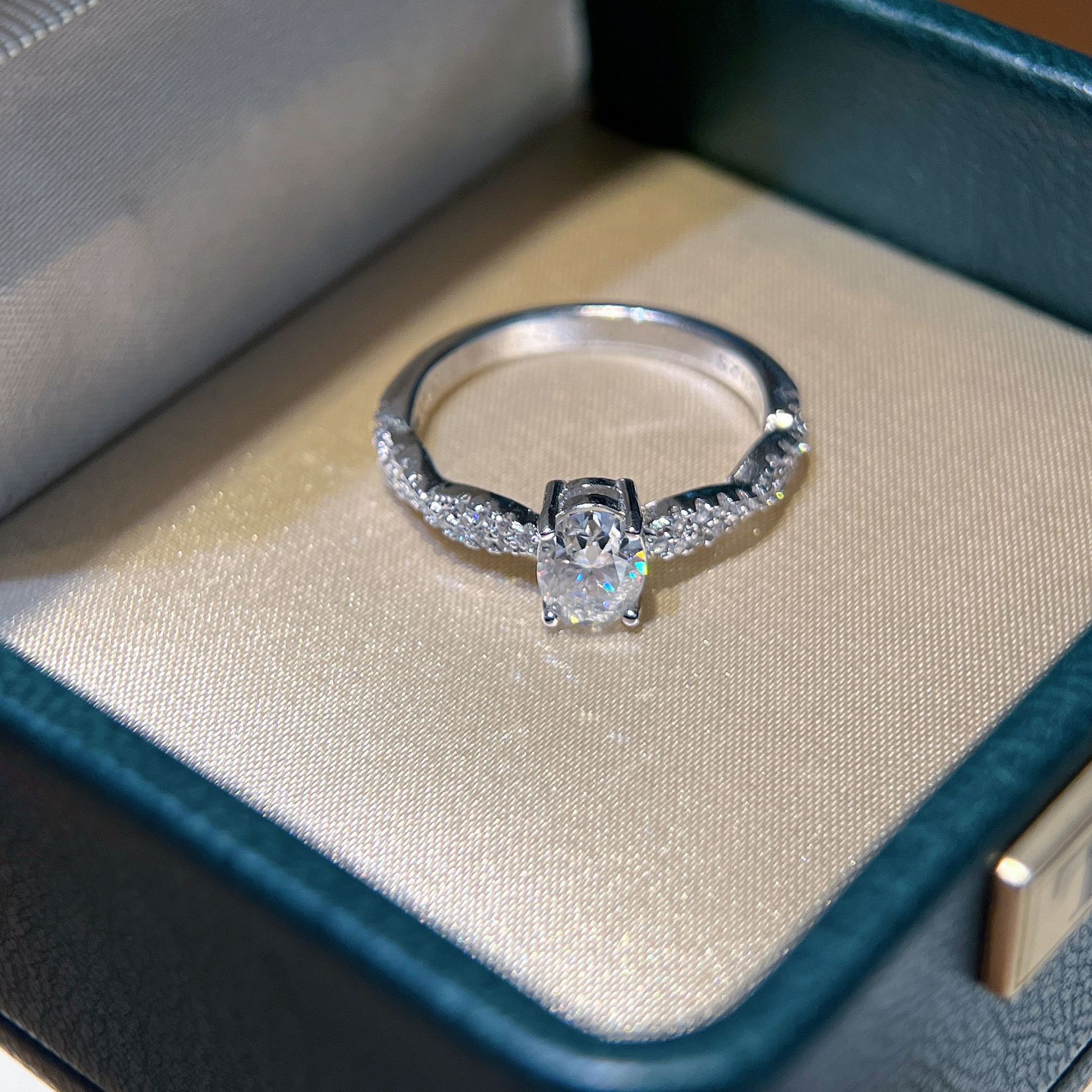 1Ct Moissanite Oval Cut Twist Fashion Design Engagement Ring in Sterling Silver-Sterling Silver-lornajewelry