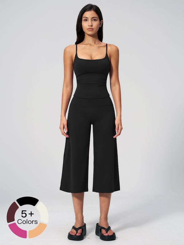 Nuevo conjunto deportivo para mujer: camiseta de tirantes, pantalones de largo medio y talle alto de secado rápido; ideal para yoga, correr y actividades al aire libre. Ropa deportiva cómoda y con estilo.