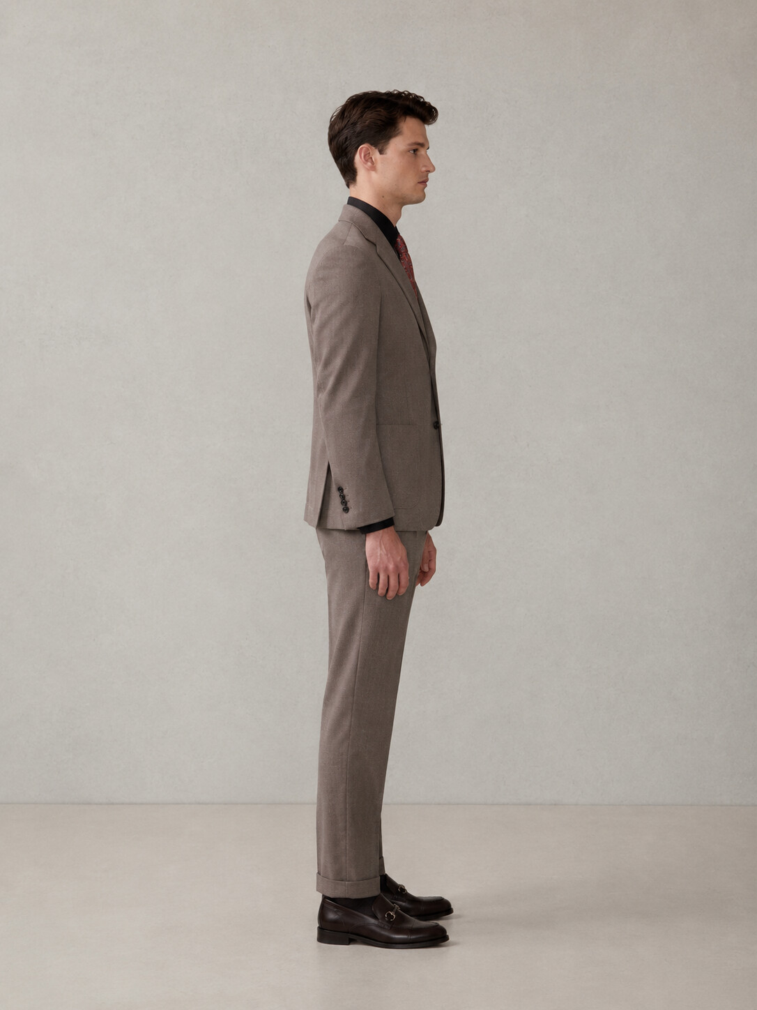 Brown Solid Suit Jacket-Bellvero